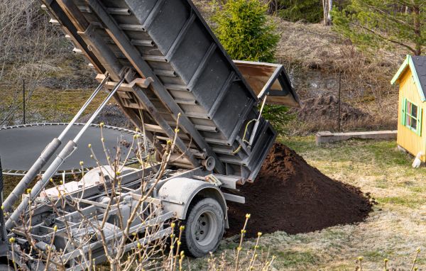 Yard Soil Delivery in Novato